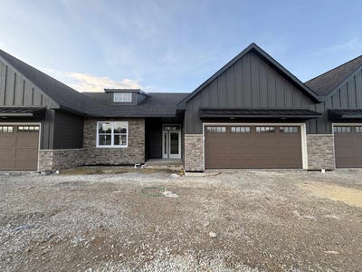 /international/us/3375-shawano-avenue-green-bay-wi-110106621457/