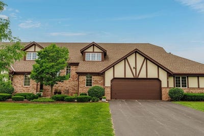 /international/us/1035-oakwood-ln-brookfield-wi-110101178599/