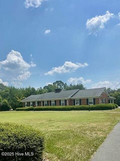 /international/us/109-conway-road-fair-bluff-nc-110100552436/