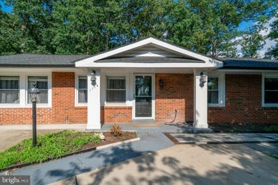 /international/us/1114-s-dickenson-avenue-sterling-va-110100728667/