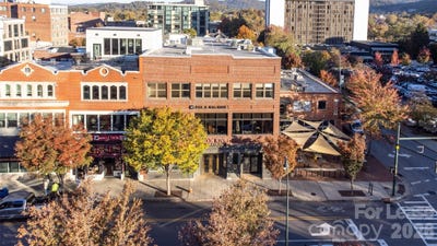 /international/us/124-college-street-asheville-nc-110107985615/