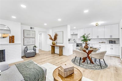 /international/us/17562-vandenberg-lane-tustin-ca-110101146113/