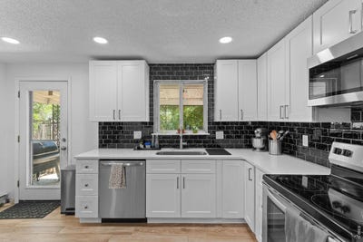 /international/us/927-e-4th-ave-longmont-co-110108224725/