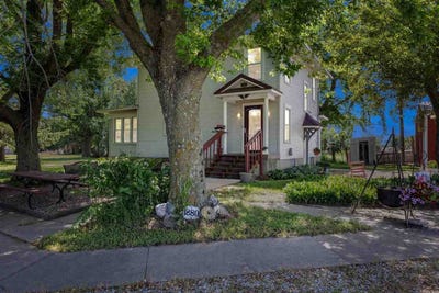 /international/us/1105-iowa-38-tipton-ia-110100345281/