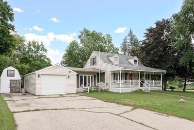 /international/us/206-burr-oak-street-palmyra-wi-110101195836/