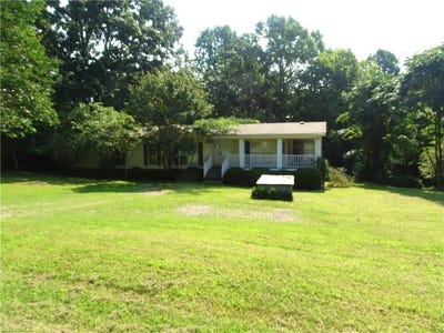 /international/us/113-dillon-street-winston-salem-nc-110100685617/