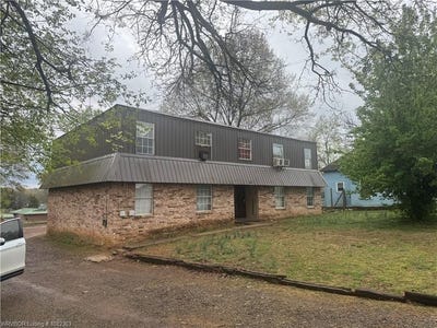 /international/us/945-elm-st-waldron-ar-110100973042/