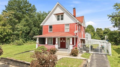 /international/us/826-parkwood-avenue-youngstown-oh-110119726460/