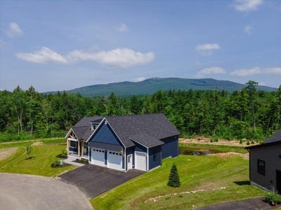 /international/us/49-roberts-drive-jaffrey-nh-110100532324/