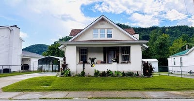 /international/us/526-main-street-paintsville-ky-110100821065/