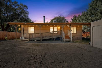 /international/us/30-camino-de-los-chavez-belen-nm-110120516768/