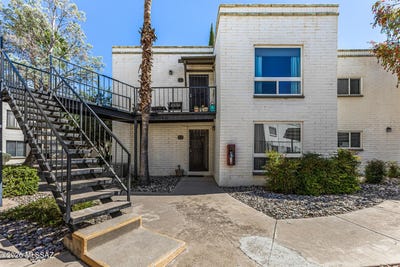 /international/us/8450-e-old-spanish-trail-tucson-az-110106769601/