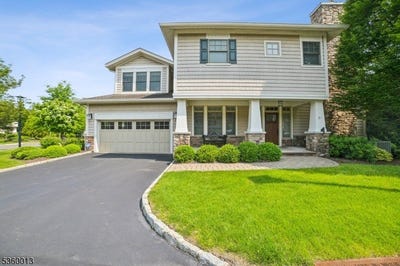 /international/us/31-northridge-dr-florham-park-boro-nj-110099976176/