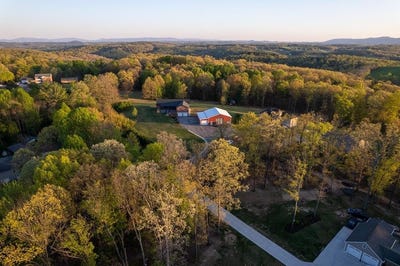 /international/us/347-enterprise-rd-churchville-va-110098187185/