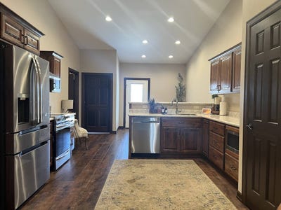 /international/us/310-s-vermont-ave-platte-sd-110106369517/