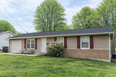 /international/us/232-del-dew-drive-bridgeport-wv-110106599852/