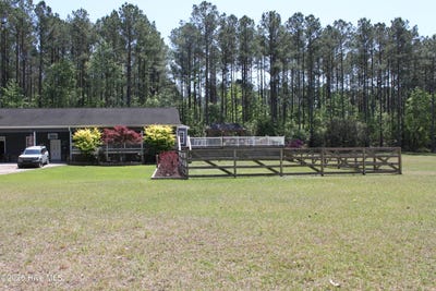 /international/us/205-mill-creek-road-stella-nc-110120147117/