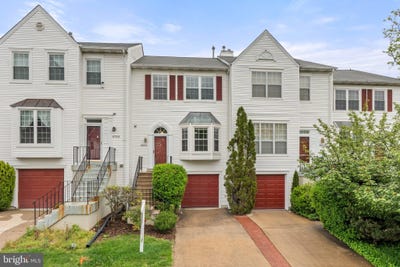 /international/us/6804-signature-circle-alexandria-va-110108362736/
