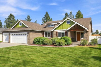 /international/us/204-n-helstrom-st-deer-park-wa-110110099315/