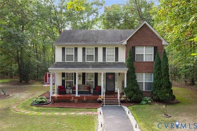 /international/us/17030-courtney-road-hanover-va-110120655365/
