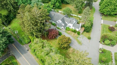 /international/us/221-huntington-bay-road-huntington-ny-110101370692/
