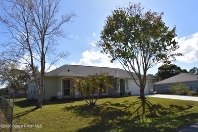 /international/us/938-commerce-road-se-palm-bay-fl-110106330790/