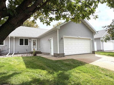 /international/us/2907-adkins-dr-yankton-sd-110110367765/