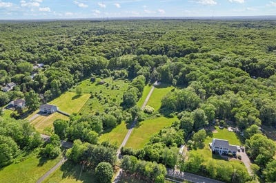 /international/us/241-perryville-rd-rehoboth-ma-110107456730/