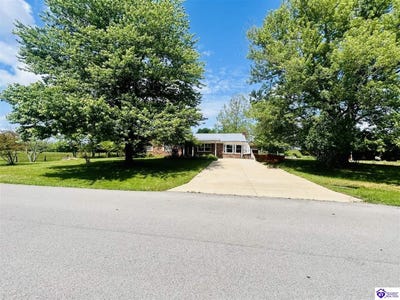 /international/us/307-howevalley-road-cecilia-ky-110100075651/