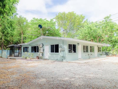 /international/us/159-casa-court-drive-key-largo-fl-110119624324/