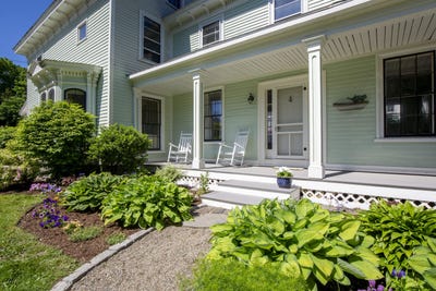 /international/us/49-talbot-avenue-rockland-me-110108798484/