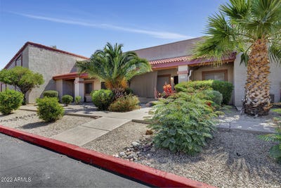 /international/us/1440-n-idaho-road-apache-junction-az-110108473062/