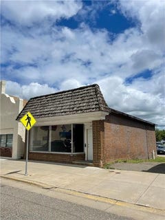 /international/us/115-lake-street-n-forest-lake-mn-110107778378/