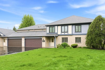 /international/us/2611-essington-road-joliet-il-110107859499/