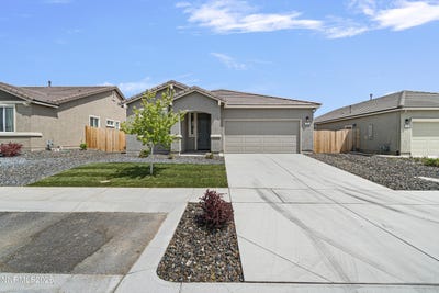 /international/us/172-reese-way-dayton-nv-110108197094/