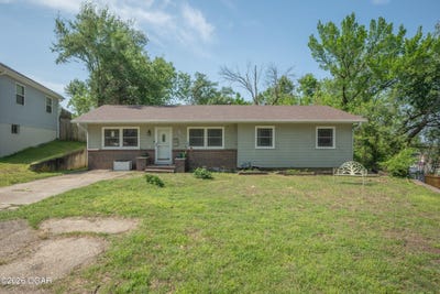 /international/us/1626-jefferson-circle-webb-city-mo-110107438876/