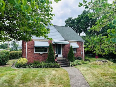 /international/us/517-fairway-boulevard-willowick-oh-110100893596/