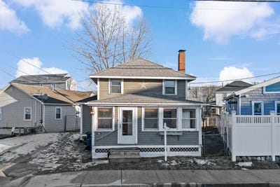 /international/us/169-ashworth-avenue-hampton-nh-110104628289/