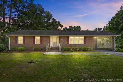 /international/us/246-oak-street-wallace-nc-110108253432/