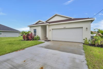 /international/us/5471-nw-model-court-port-saint-lucie-fl-110101395151/?lang=en