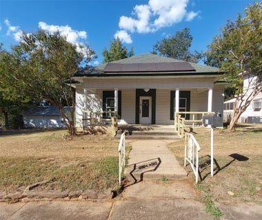 /international/us/307-e-lowery-hugo-ok-110102903040/