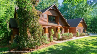 /international/us/1020-cherry-valle-lane-williamston-mi-110101361488/?lang=en