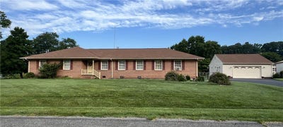 /international/us/8308-colmar-drive-mechanicsville-va-110100969132/