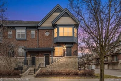 /international/us/44-adelaide-street-detroit-mi-110106587147/
