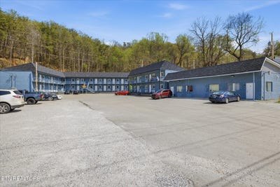 /international/us/281-john-mcghee-blvd-caryville-tn-110107230641/