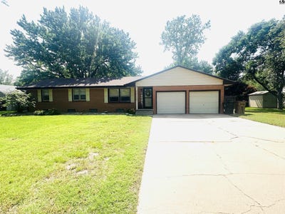 /international/us/2115-wayside-ln-hutchinson-ks-110100918950/