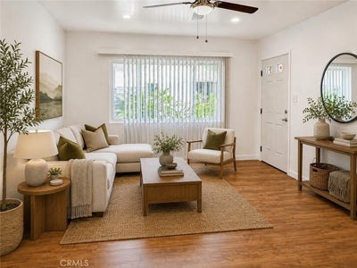 /international/us/15228-normandie-gardena-ca-110108392014/