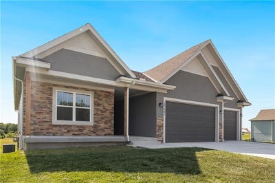 /international/us/17509-greyhawke-ridge-smithville-mo-110100336610/