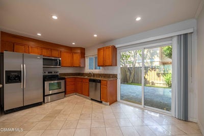 /international/us/30529-canwood-street-agoura-hills-ca-110106556702/