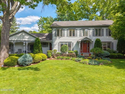 /international/us/819-via-marchella-schenectady-ny-110108753292/